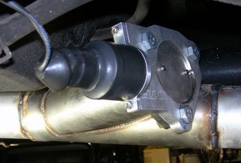 Qtech cutout photo on CJs 3000GT modified exhaust