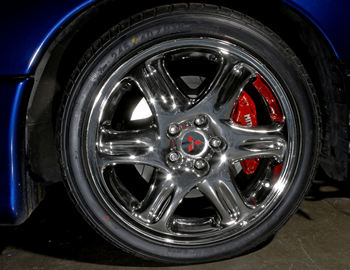 VR4 brake calipers with epoxy coating, Hawk street performance pads and slotted brake rotors.