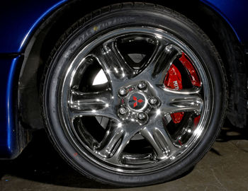 VR4 brake calipers with epoxy coating, Hawk street performance pads and slotted brake rotors.